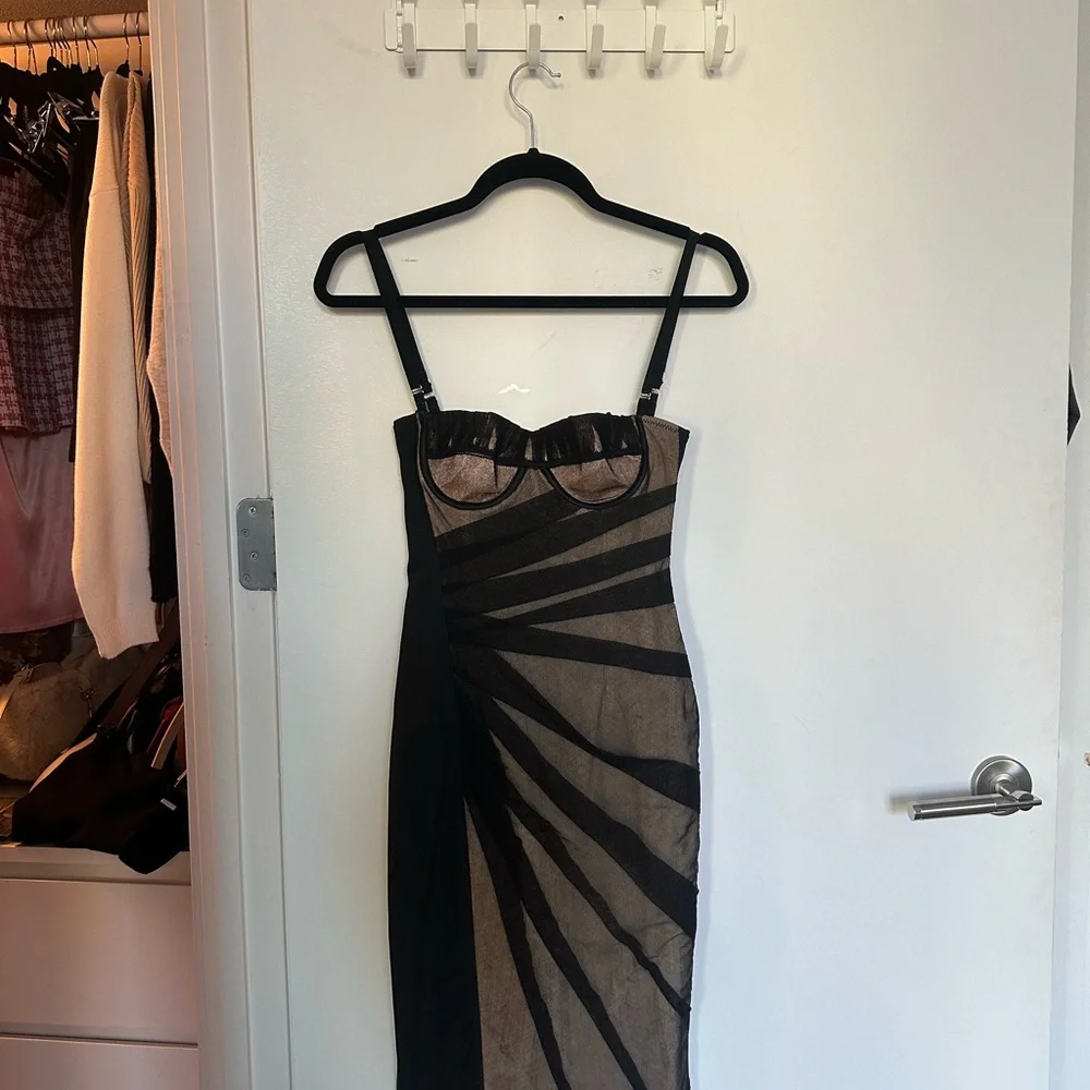 D&G Black and Tan Midi Dress - Picture 8 of 11